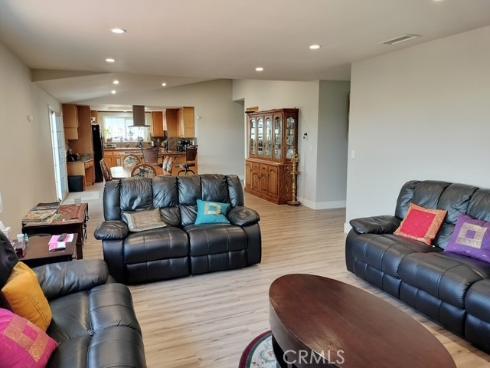 121 E Chestnut , Orange, CA