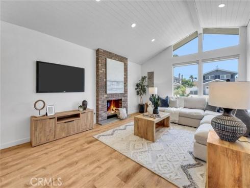 1517 E Riverview  , Orange, CA