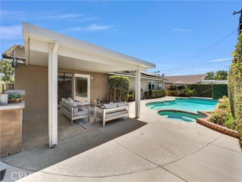 1517 E Riverview  , Orange, CA