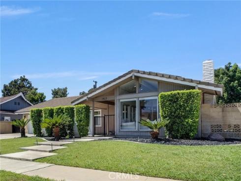 1517 E Riverview  , Orange, CA