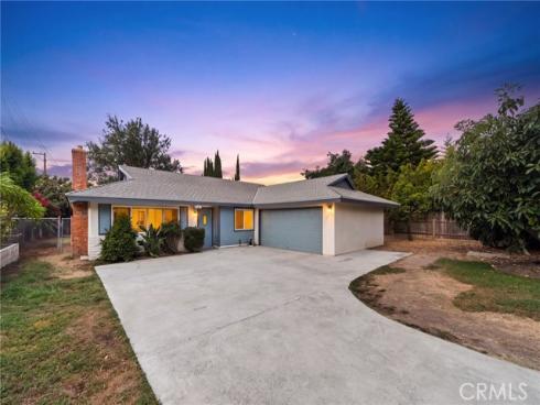 2342 E La Veta , Orange, CA