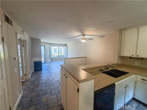 700 E Lake 67 , Orange, CA