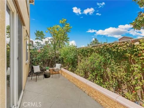 223 Sparkleberry Avenue, Orange, CA