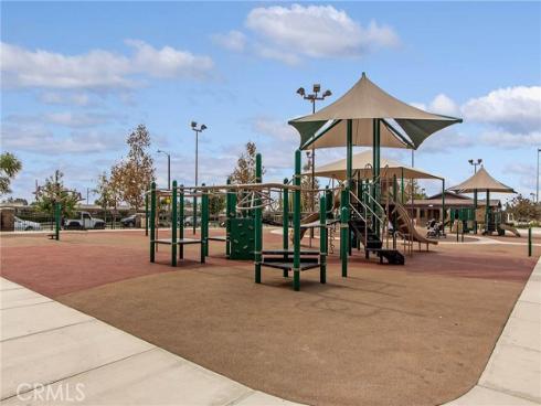 223 Sparkleberry Avenue, Orange, CA