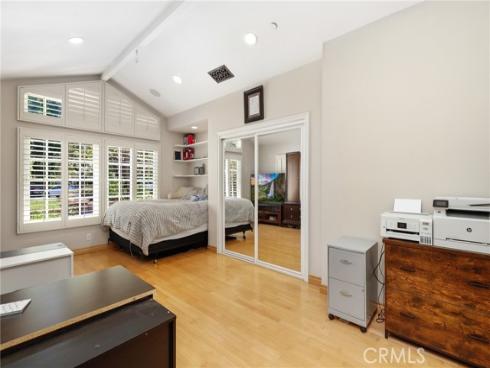 752 N Creekview , Orange, CA