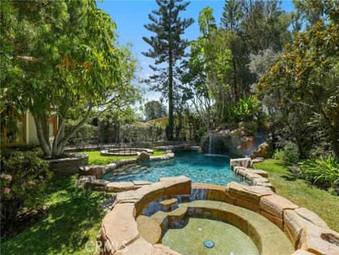 752 N Creekview , Orange, CA