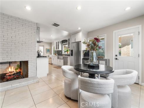 702 E Cumberland , Orange, CA