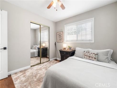 702 E Cumberland , Orange, CA