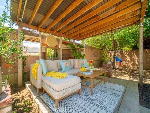 702 E Cumberland , Orange, CA