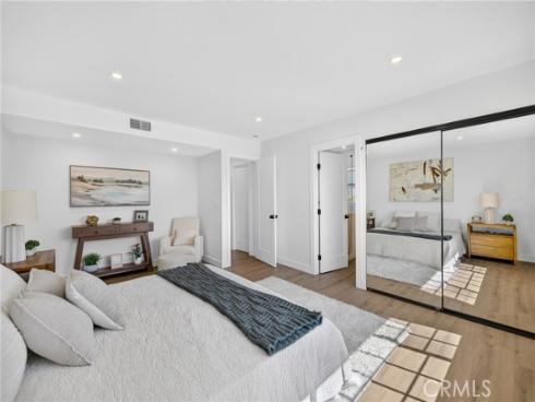 1482 N Grand , Orange, CA