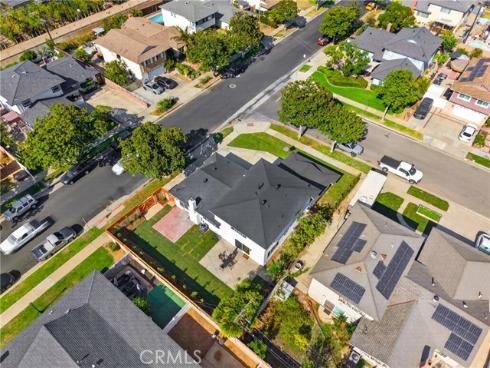 1482 N Grand , Orange, CA