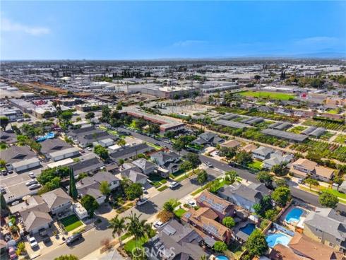 1482 N Grand  , Orange, CA