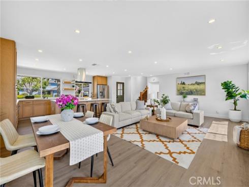 1482 N Grand , Orange, CA