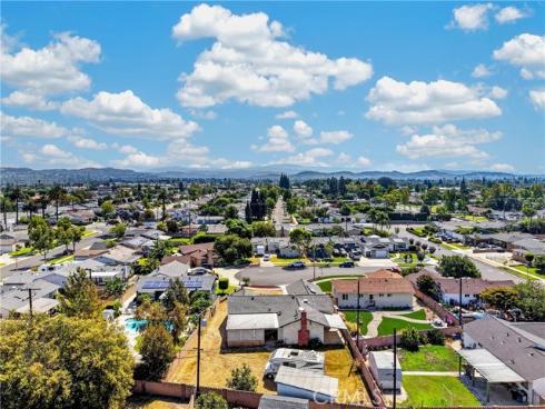 1126 N Center Street, Orange, CA