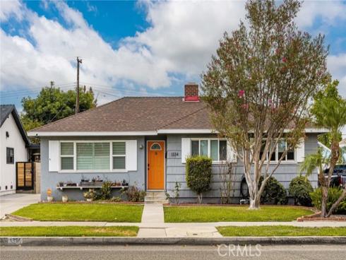 1334 E. Collins