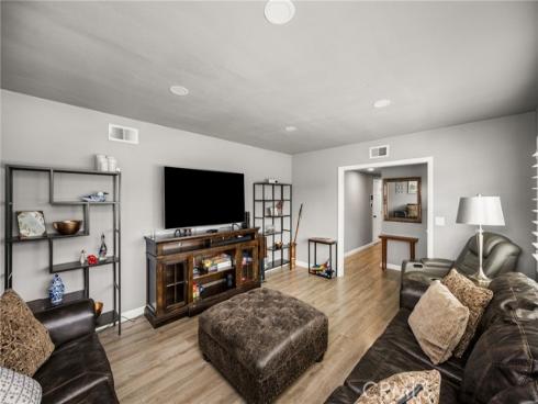1334 E Collins  , Orange, CA