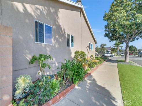 658 N Milford , Orange, CA