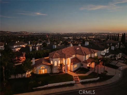 3802 E Rolling Green Lane, Orange, CA