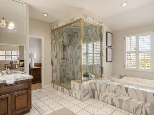3802 E Rolling Green Lane, Orange, CA