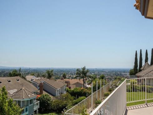 3802 E Rolling Green Lane, Orange, CA
