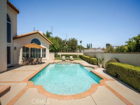 3802 E Rolling Green Lane, Orange, CA
