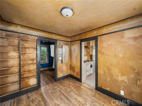 349 N Pine , Orange, CA