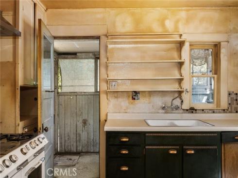 349 N Pine , Orange, CA