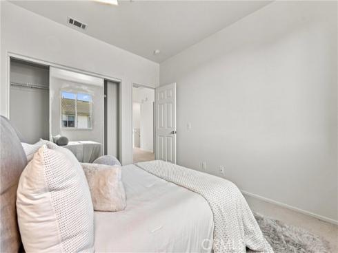 422 N Bloomberry C , Orange, CA
