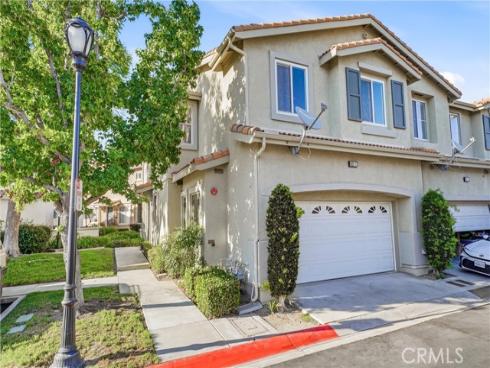 422 N Bloomberry C , Orange, CA