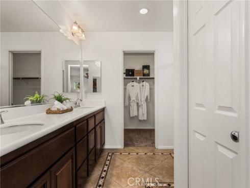 140 W Cork Tree , Orange, CA