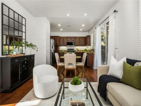 140 W Cork Tree , Orange, CA