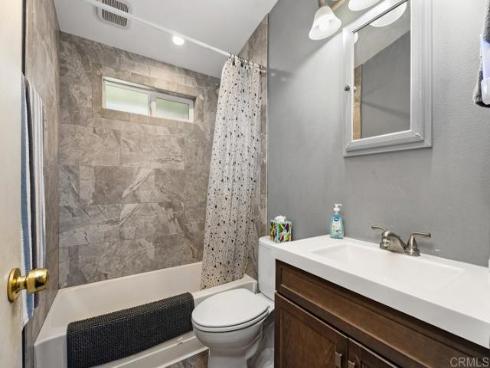 2028 W Maple Avenue, Orange, CA