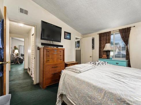 2028 W Maple Avenue, Orange, CA