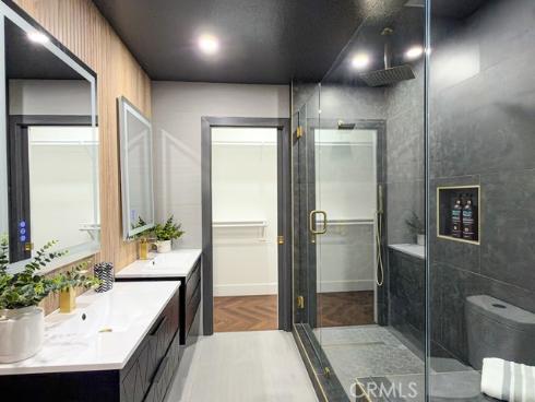 527 N Park , Orange, CA