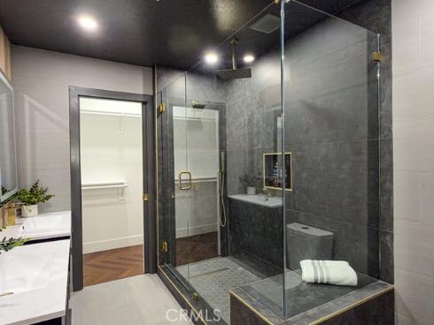 527 N Park , Orange, CA