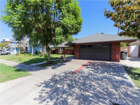 225 N Malena Drive, Orange, CA