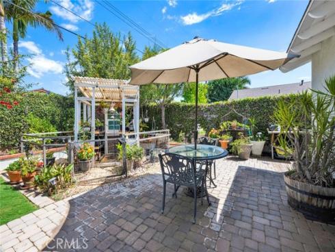 2543 E Coolidge , Orange, CA