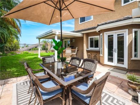 2204 E Vista Mesa Way, Orange, CA