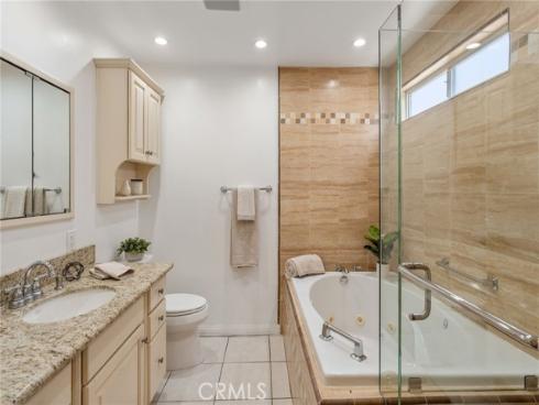 1825 W Las Palmas Circle , Orange, CA