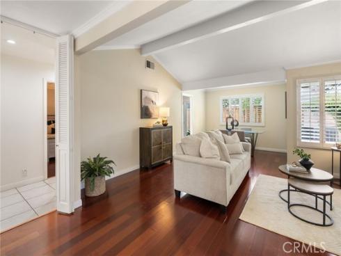 1825 W Las Palmas Circle , Orange, CA