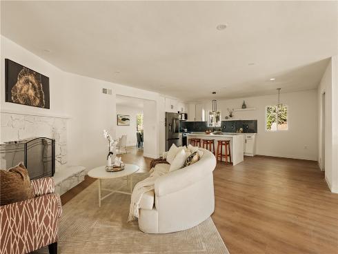 436  Hoover  , Orange, CA