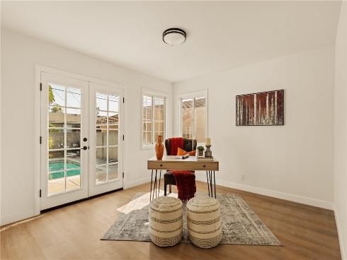 436  Hoover  , Orange, CA