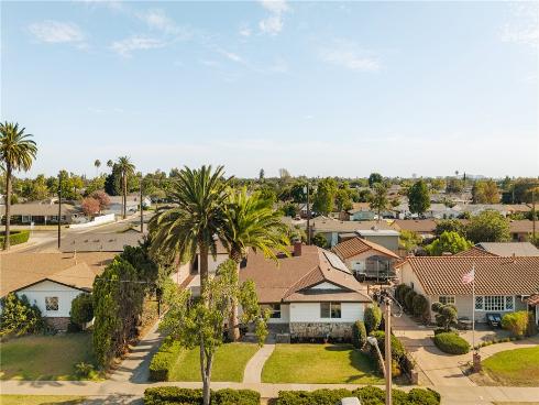 436  Hoover  , Orange, CA