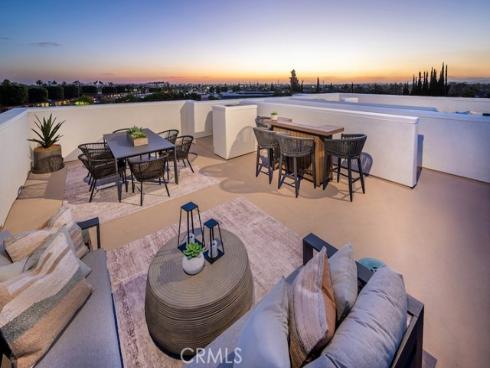 1083 E Scenic Drive, Orange, CA