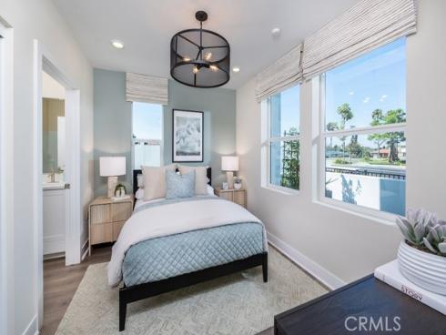 1083 E Scenic Drive, Orange, CA