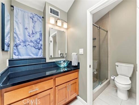 4900 E Chapman 50 Avenue, Orange, CA