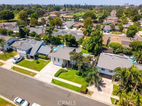 836 S Greengrove , Orange, CA