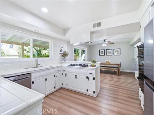 836 S Greengrove , Orange, CA