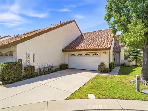 4707 E. Via La Paloma 6