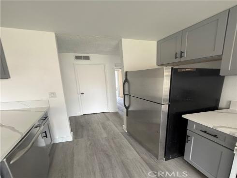 700 W La Veta E4 , Orange, CA